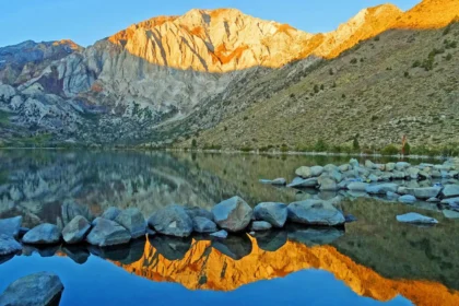 Sierra Sunrise Convict Lake CA 2019